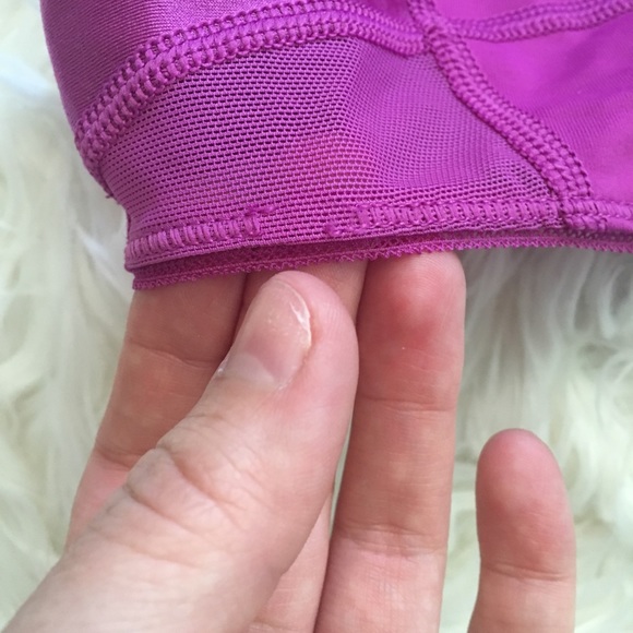 💜💖RARE Lululemon Equisite bra in ultraviolet - Picture 5 of 8